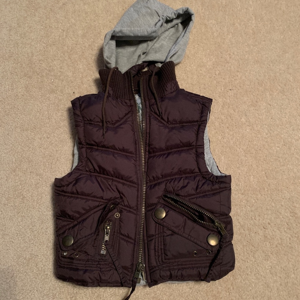 JUNIOR HOODED VEST